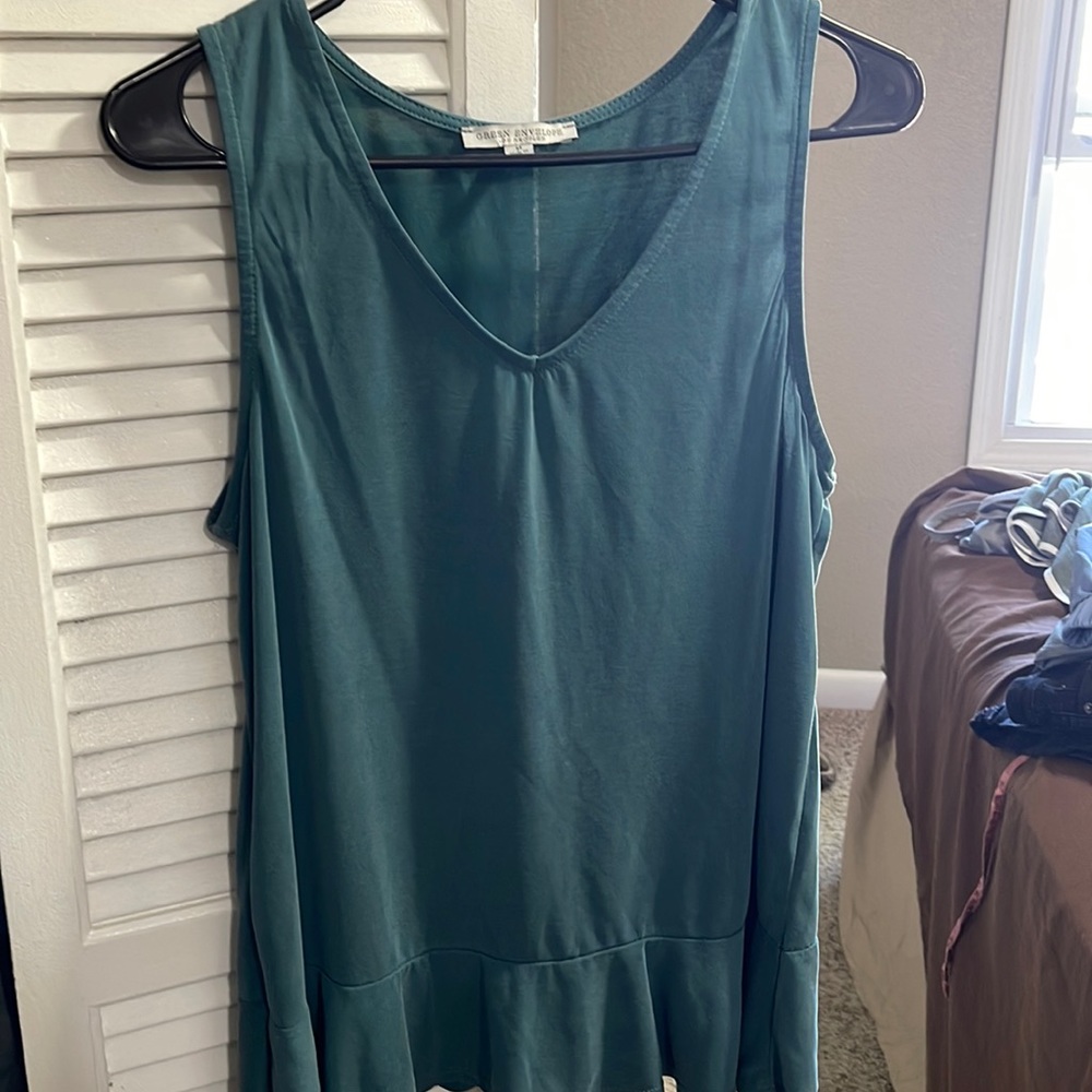 Teal blouse tank top. Size medium. Green envelope LA brand.